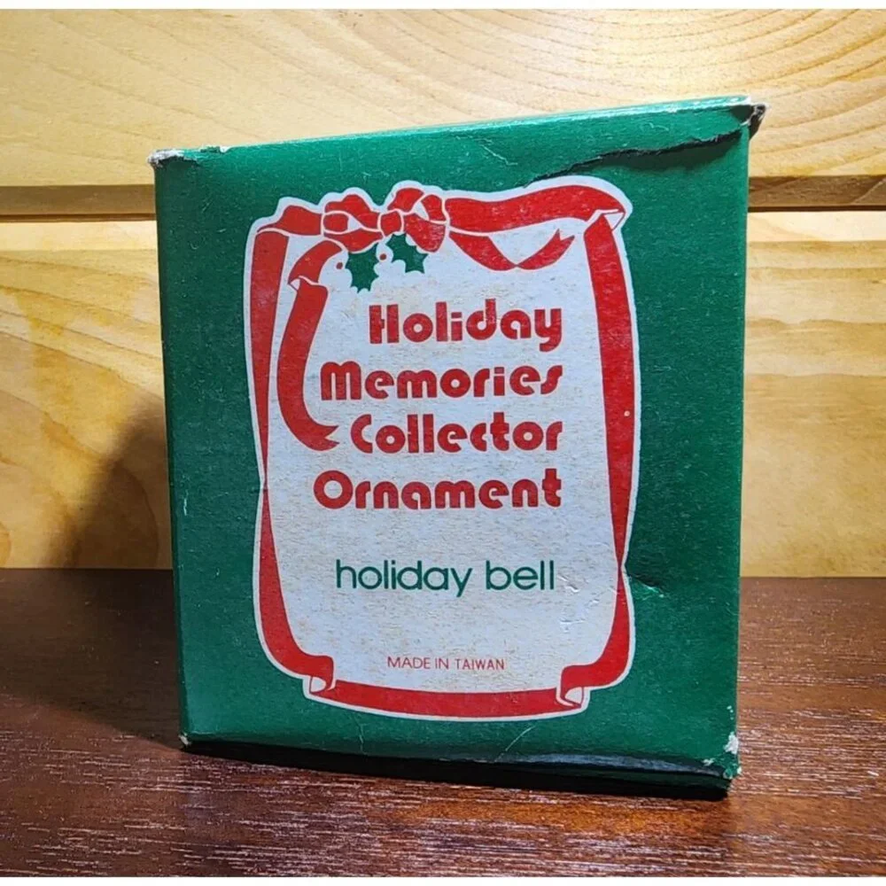 Vintage Olde Holiday Memories Collector Christmas Ornament Bell Santa